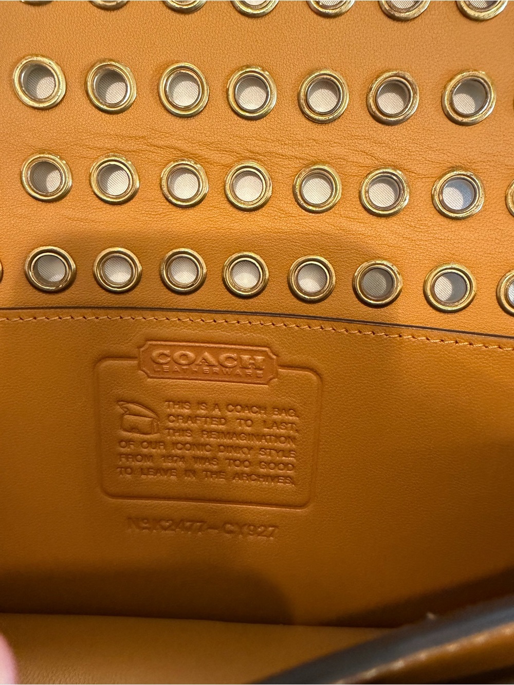 Coach Dinky Bag With Grommets Chalk - Picture 7 of 12